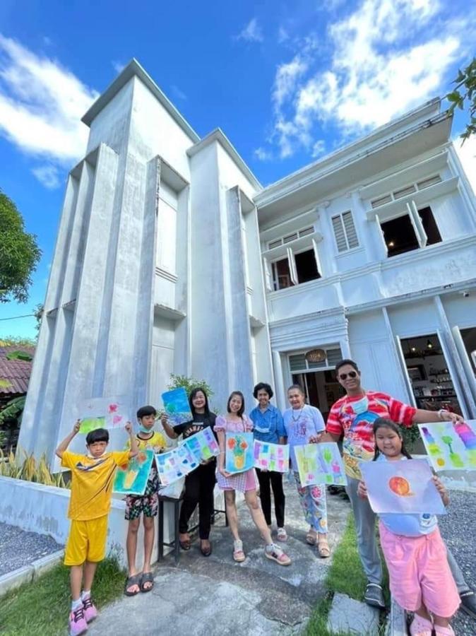 Norm Space Hostel Nst Nakhon Si Thammarat Extérieur photo